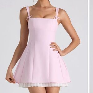BNWT - Oh Polly Bow dress in Pink